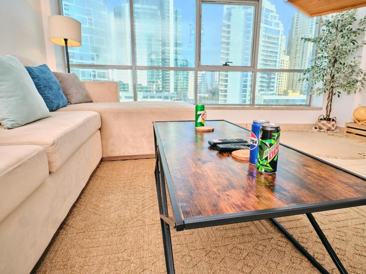 Wonderful Two Bed Room With Full Marina View Dubaï Extérieur photo