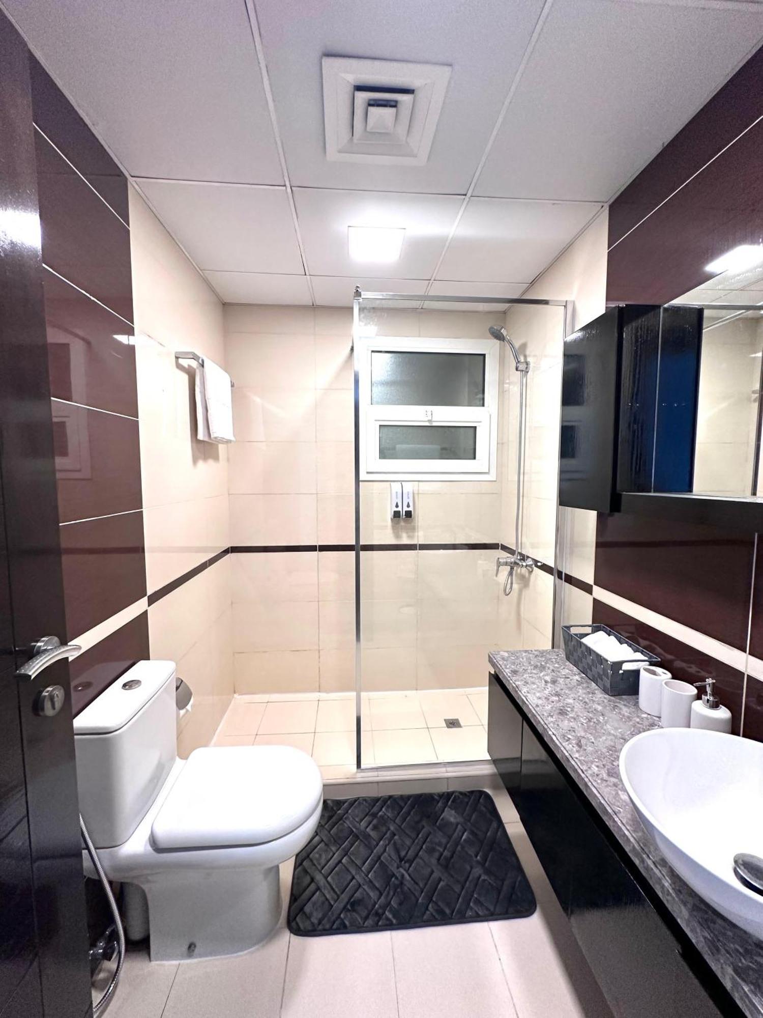 Wonderful Two Bed Room With Full Marina View Dubaï Extérieur photo